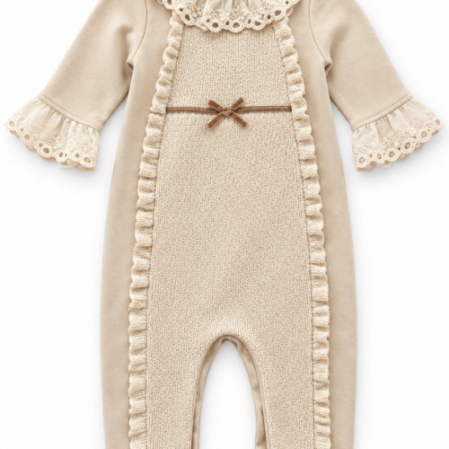 beige pakje omnis pura Babygrow klassiek beige